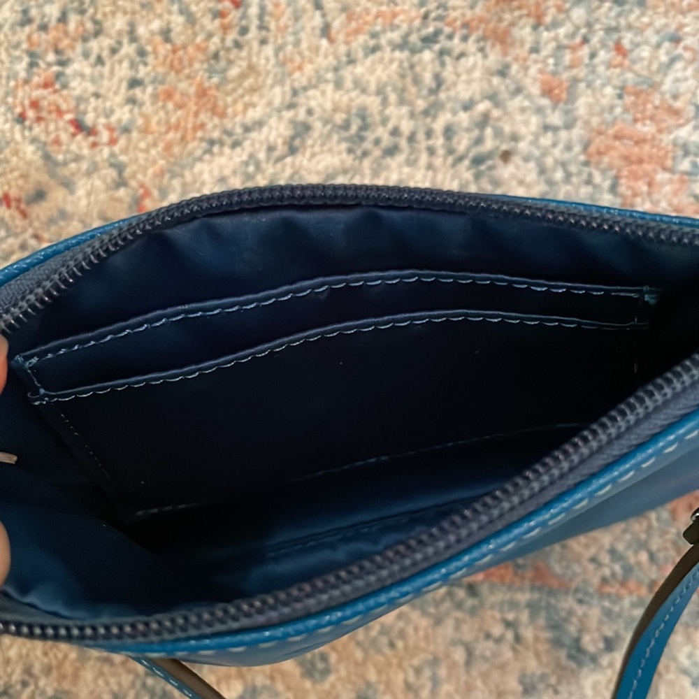Coach Wristlet - Picture 6 of 8